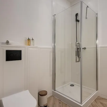 Rentplanet - Swietokrzyska Apartment Wroclaw