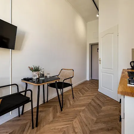 Rentplanet - Swietokrzyska Apartment Wroclaw